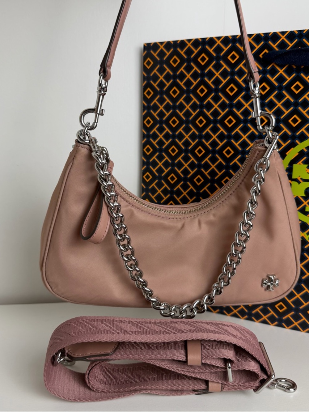 EUC Tory Burch Women's Pink Shoulder Bag with Silver Chain Strap